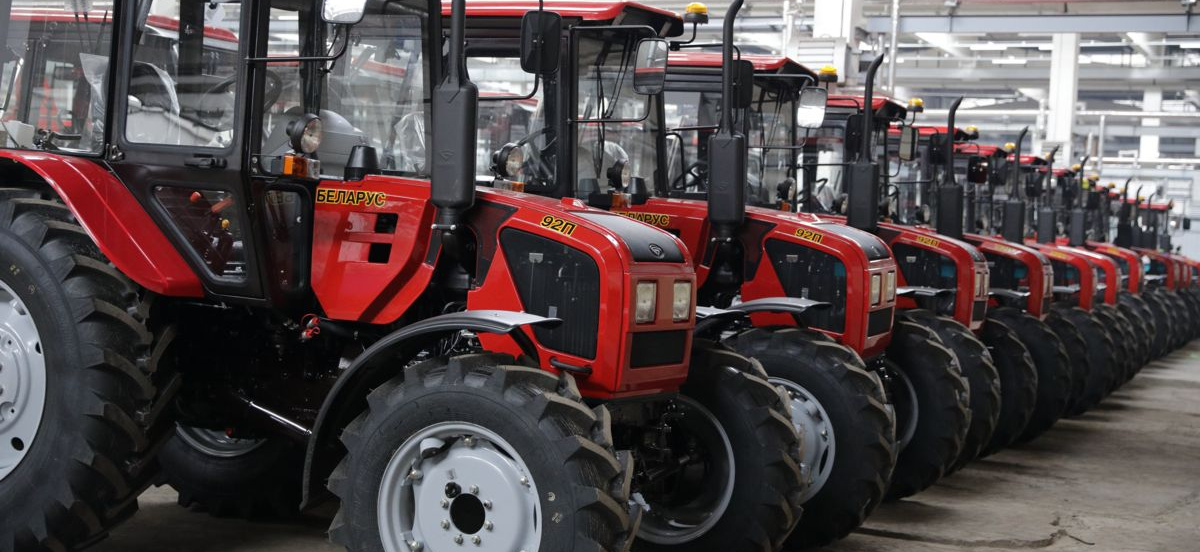 Лизинг тракторов для юридических лиц и хозяйств