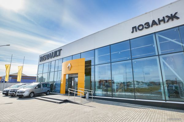 "Лозанж, Renault" на Дзержинского